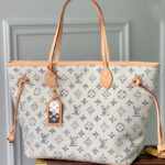 Louis Vuitton Neverfull MM M24905 Cream